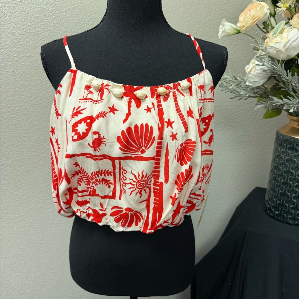 NWT Peach Red Cream Shell Print Crop Tank Top Button Detail Resort Summer M